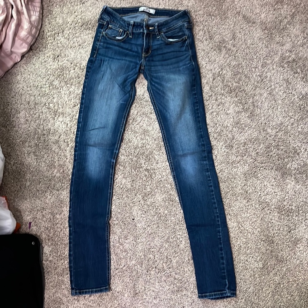 Hollister Jean